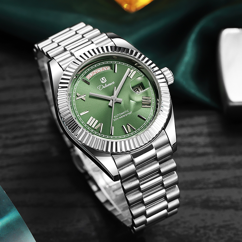 นาฬิกาข้อมือผู้ชายสไตล์ธุรกิจ  - Cartier Watch Tank บทวิจารณ์และราคา