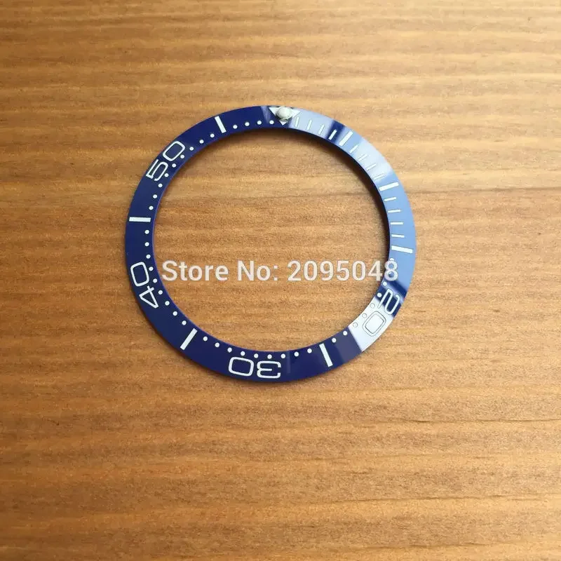 38 มม.นาฬิกาเซรามิค BEZEL แทรก - Omega Watch Seamaster บทวิจารณ์และราคา