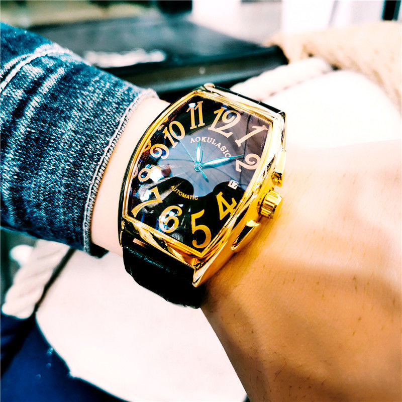 นาฬิกาจักรกลสุดหรูสำหรับผู้ชาย - Cartier Watch Tank บทวิจารณ์และราคา